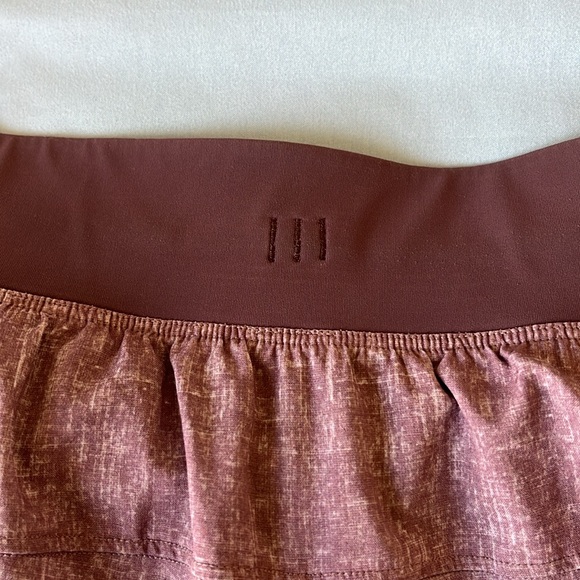 Men’s large T.H.E. 11” lined shorts great condition - Picture 5 of 7